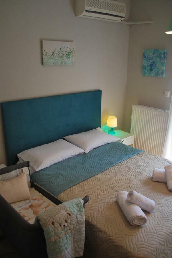 Cornelia Apartment PalaiónTsiflíkion 外观 照片